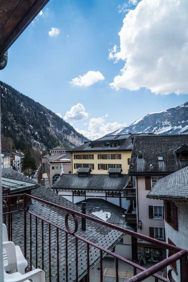 Hotel Weisses Roessli Leukerbad Exterior foto